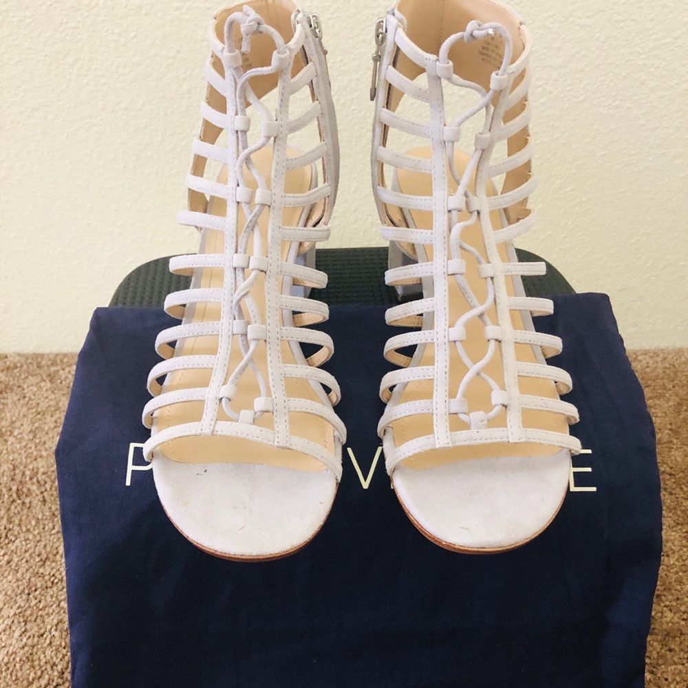 Sandals - Picture 2 of 4
